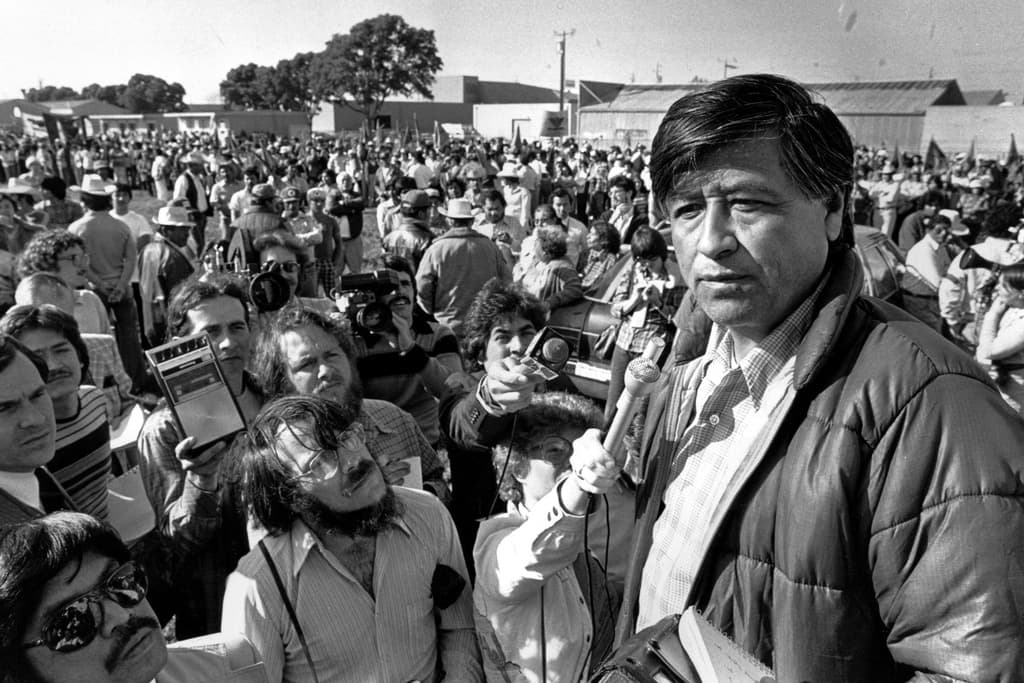 El líder de United Farm Workers César Chávez en una marcha en Salinas, California, el 7 de marzo del 1979.