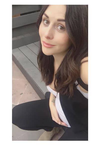 No cabe duda que será una mamá muy consentidora con su pequeñita.