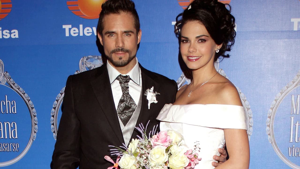 Livia Brito y José Ron son actores que tampoco han pisado el altar de la mano de sus respectivas parejas, pero sí llegaron juntos con sus personajes de la telenovela 'Muchacha italiana viene a casarse'.