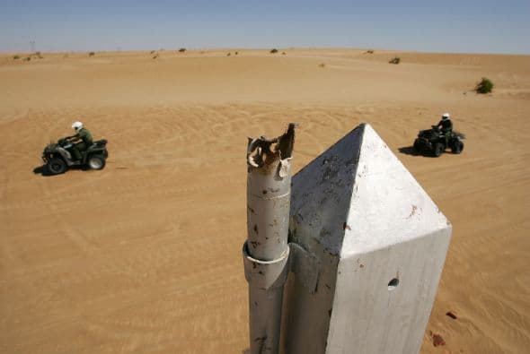 Las 389 millas que abarca la frontera entre Arizona y México ha sido calificada por el gobierno como el principal punto de cruce de inmigrantes indocumentados y uno de los más importantes en el tráfico de drogas.