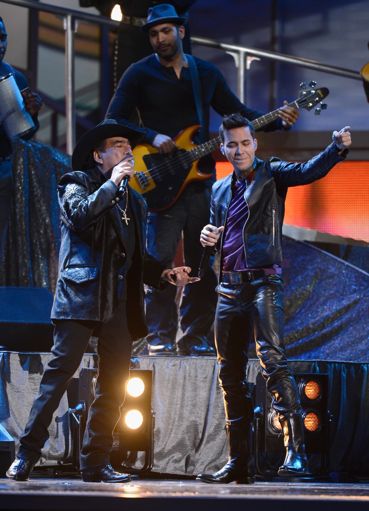 Cuando pudo cantar con Joan Sebastian en el Latin GRAMMY 2012.