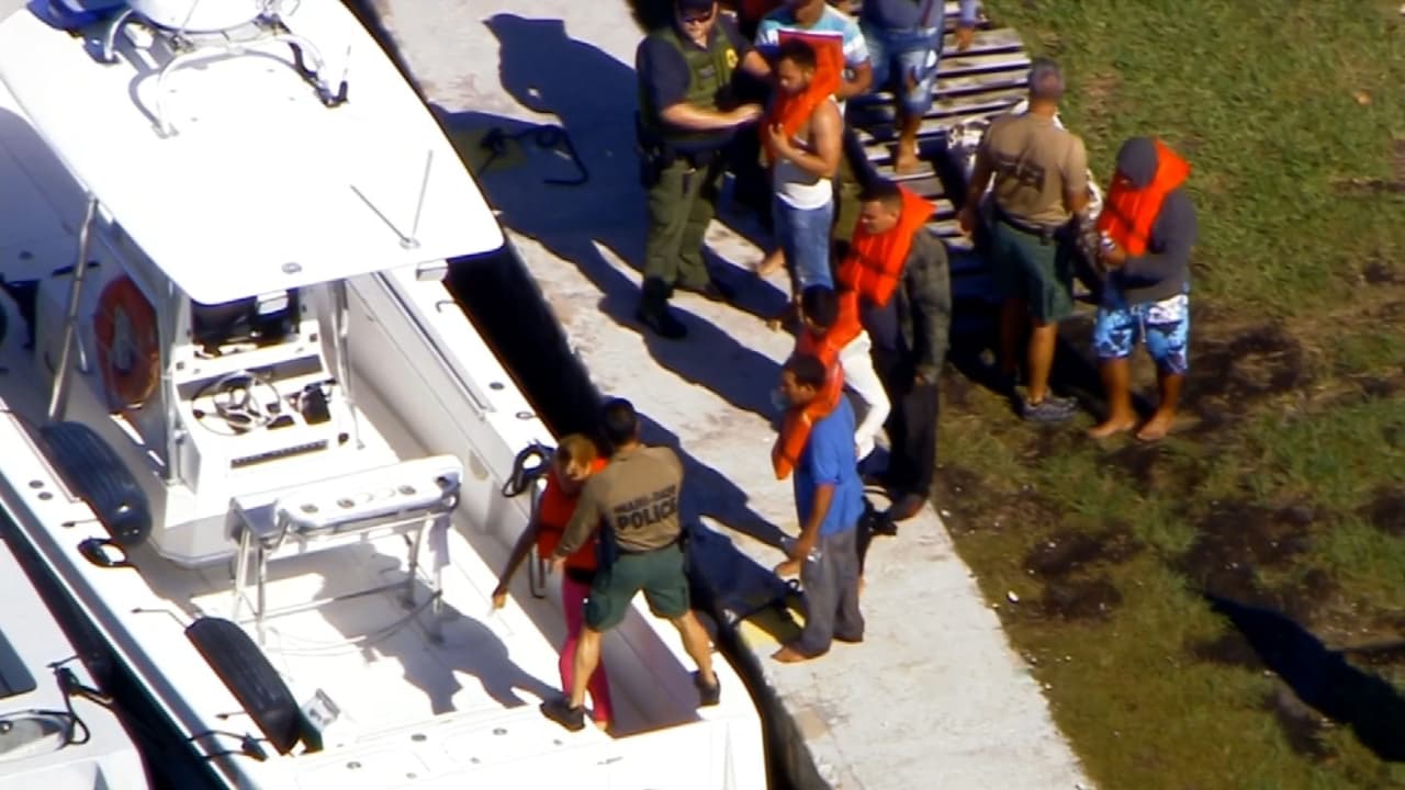 Los balseros llegados a Eliott Key fueron entregados a la Patrulla Fronteriza.