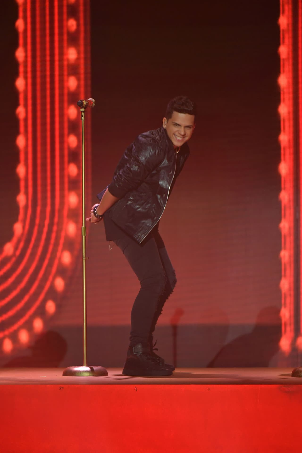 Nuevamente, se robó el show con el tema de Marc Anthony
<a href="http://www.univision.com/shows/la-banda/they-stole-the-show-marc-anthony-style-with-i-need-to-know-video">“I Need To Know”.</a>