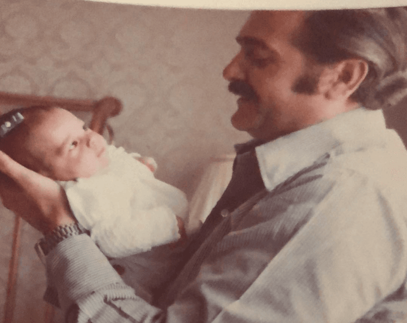 La actriz era hija de padres divorciados y en 2015 relató cómo su papá falleció minutos después de haber recibido la visita de doña Virginia.
<br>