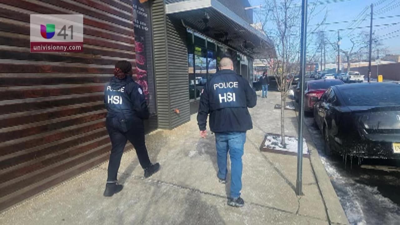 Una tarde muy caótica vivieron empleados de una
<a href="https://www.univision.com/local/nueva-york-wxtv/ice-detiene-pandillero-ms13-indocumentados-nueva-york-delitos">distribuidora de mariscos en Newark </a>cuando escucharon los gritos de advertencia sobre la presencia de agentes de inmigración o ICE.