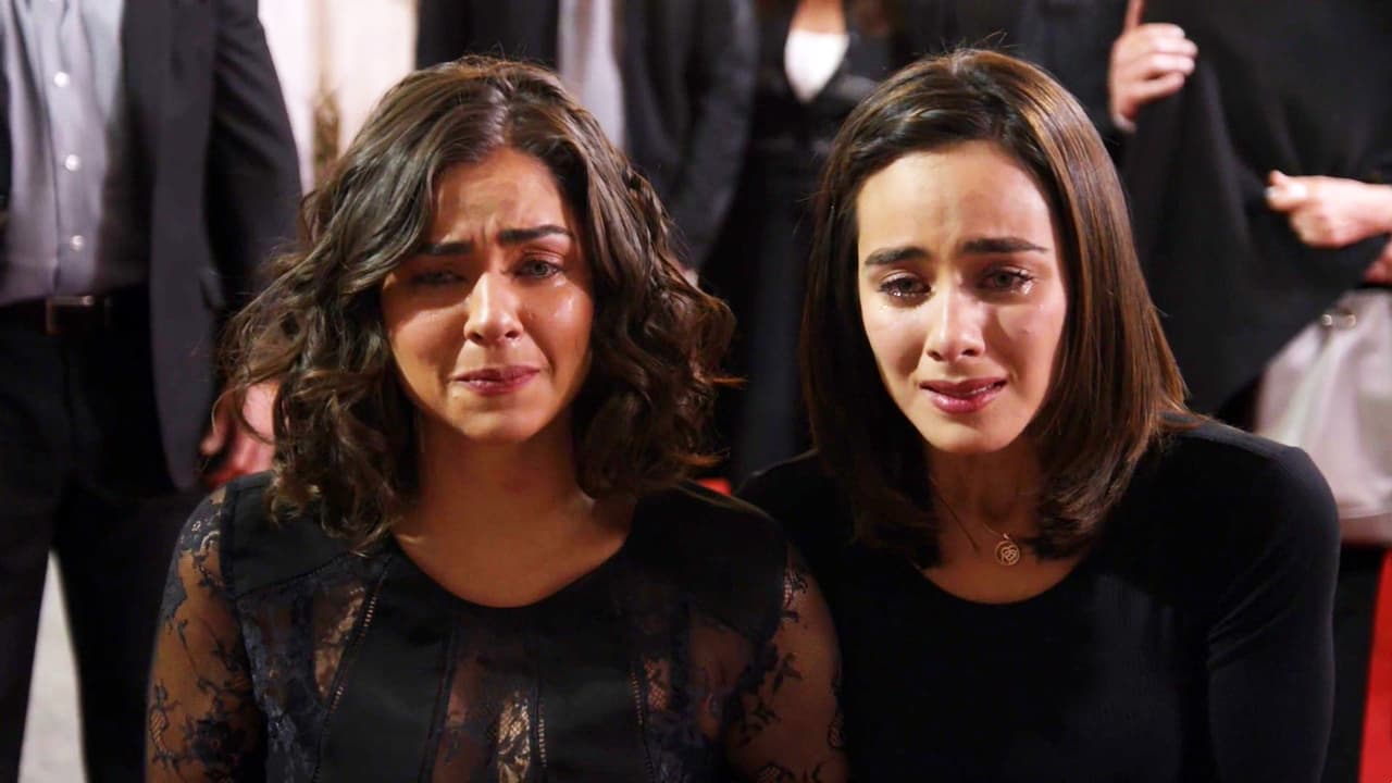 La tragedia llegó a la vida de Fabiola y Andrea cuando se enteraron de la muerte de sus padres. Esa tragedia cambió sus vidas para siempre y fue la clave para su acercamiento con Ramón.