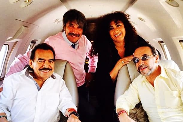 Siempre apoyando el propósito de convocar a la gente a ser parte de esta celebración y ayudar a los más necesitados.