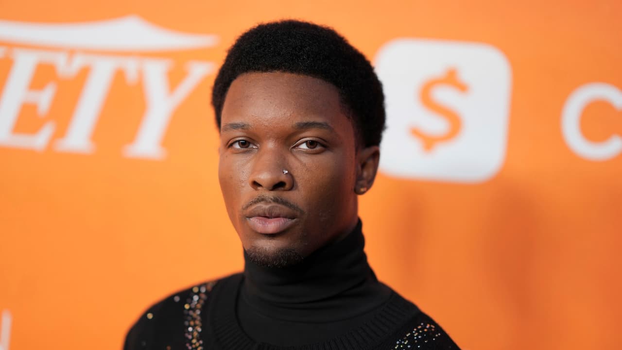 Acusan formalmente a D4vd de asesinato por la muerte de Celeste Rivas en Los Ángeles