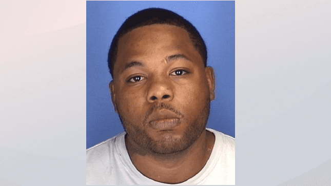 Deshannon Ray Chambers
<br>1705 Highview Street, Burlington NC
<br>Conspiración de tráfico de cocaína
<br>