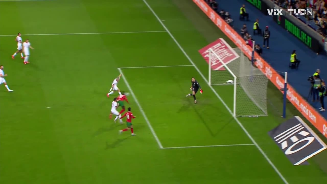 ¡Contragolpe letal! Leão abre el marcador y le da la ventaja a Portugal