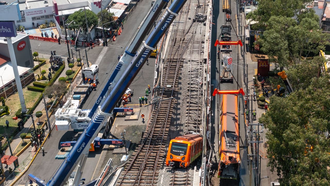 Expertos señalan que el sitio del colapso del metro en Ciudad México está mal diseñado