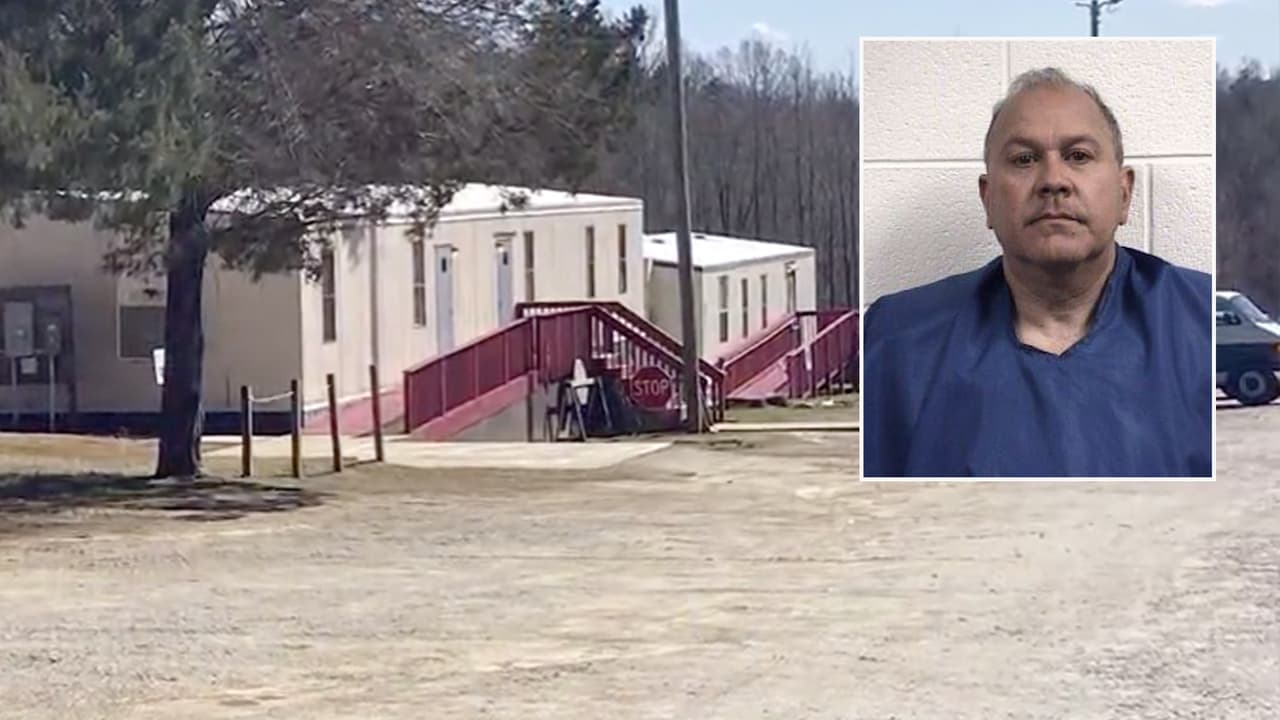 “Me da vergüenza", dice feligrés de la Iglesia Bautista Puerta Abierta ante escándalo de abuso sexual