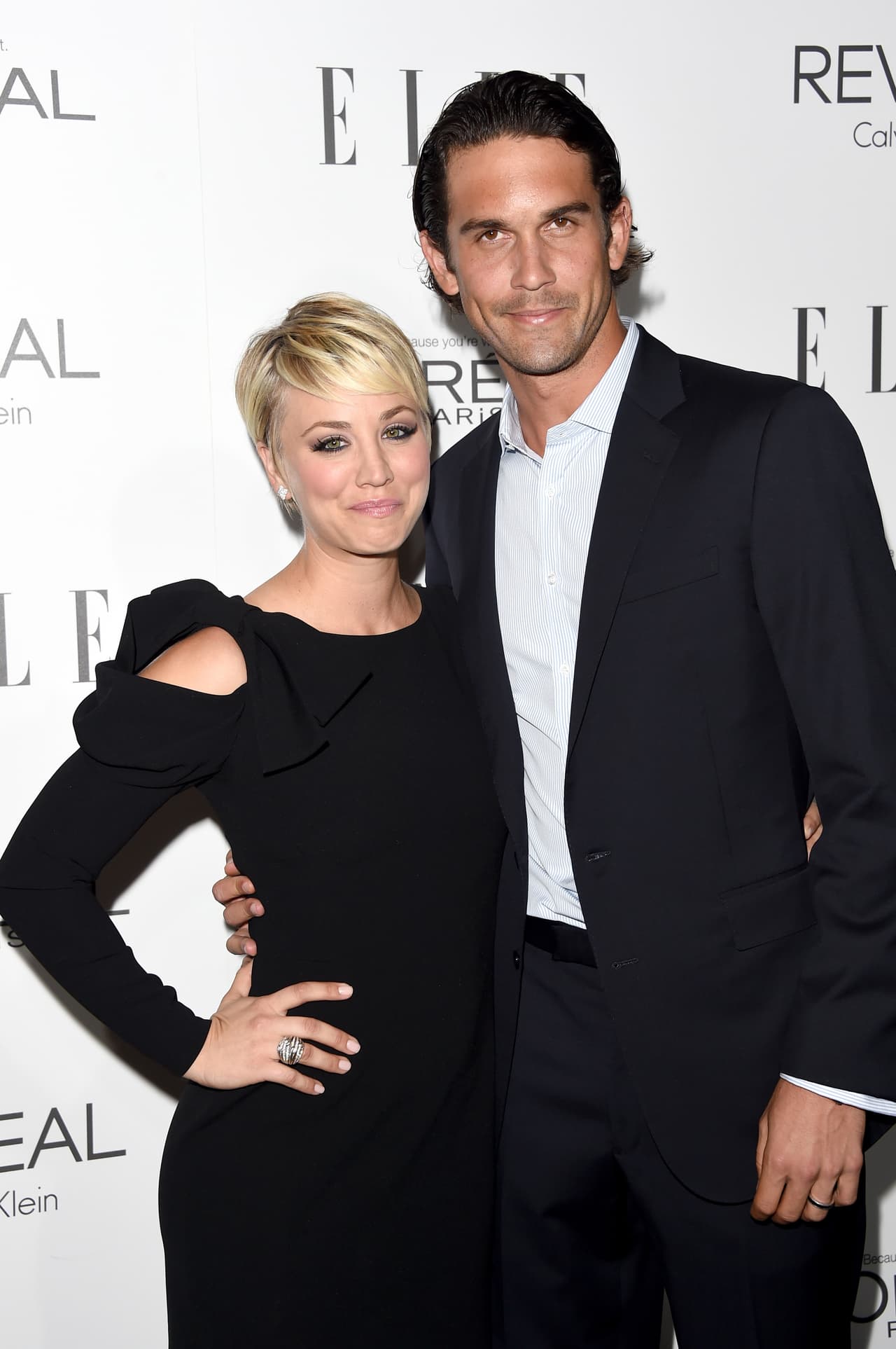 A quienes les tomó tres meses decidir que querían llegar al altar fue a Kaley Cuoco y Ryan Sweeting. Su matrimonio fue igual de corto, pues sólo duró 21 meses.