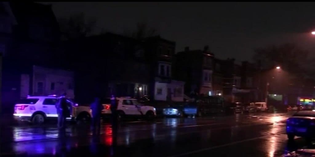 Autoridades buscan al responsable de atropellar a un hombre en Parkside 
