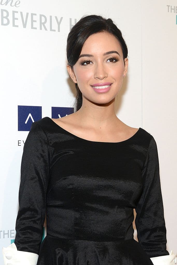 Durante la promoción de la producción, se adelantó un clip de Serratos cantando 'Como la flor' y el parecido con la versión original era impresionante.