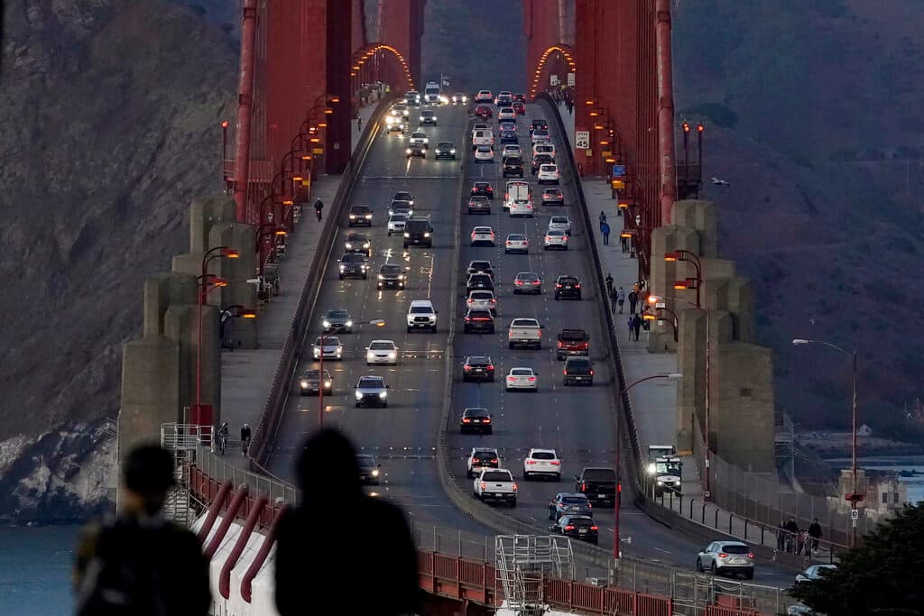 Así como la zona metropolitana de
<b> San Francisco</b>, sobre todo el corredor I-80 Oeste; Maritime St hacia San Pablo Dam Rd, que podría sufrir una carga vehicular 88% más elevada que el tráfico promedio.