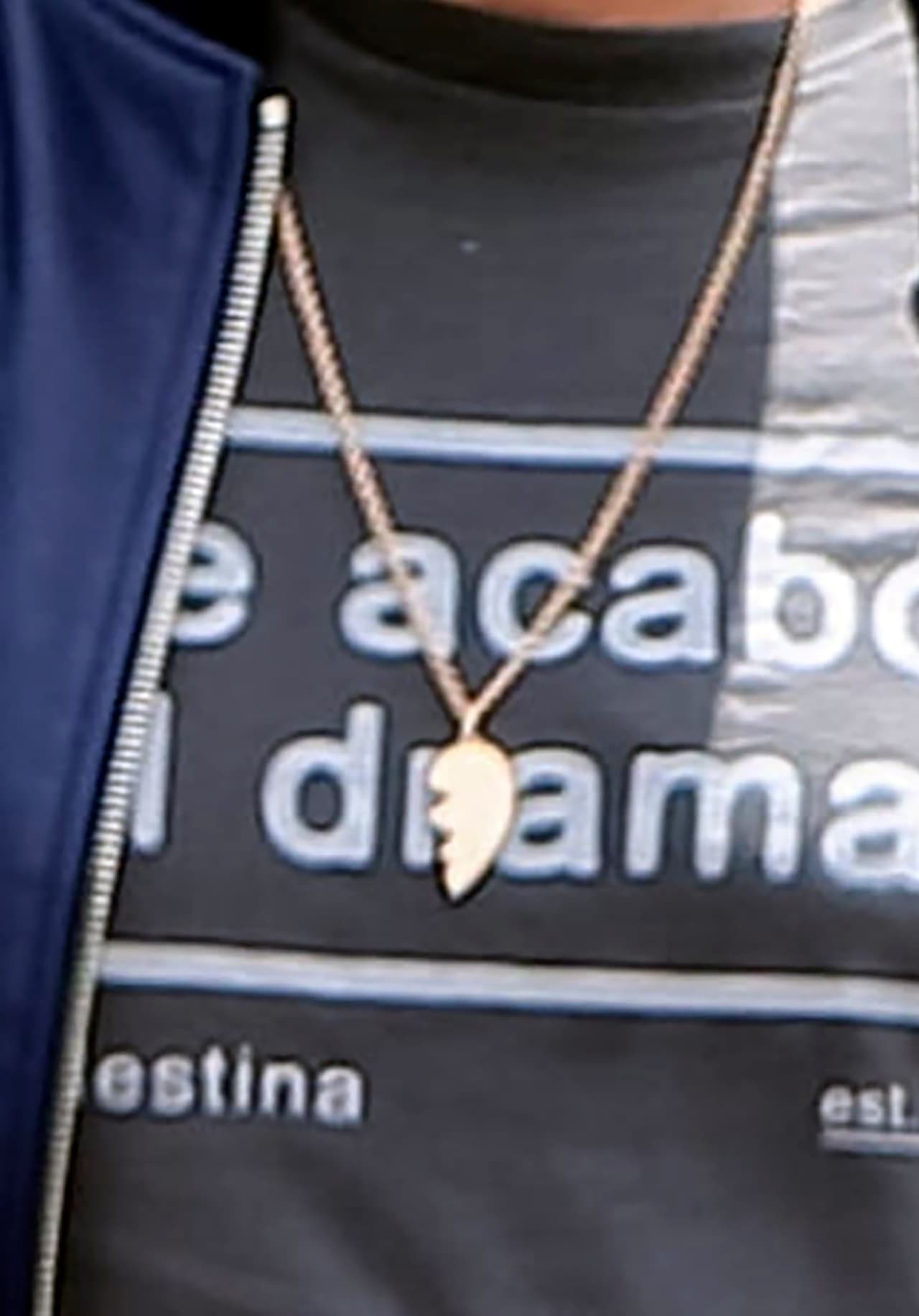 Aunque se desconoce si fue Ben o Ana el que hizo el romántico regalo, es bien sabido que 
<b>Affleck es espléndido en cuanto a las joyas</b>.
<br>