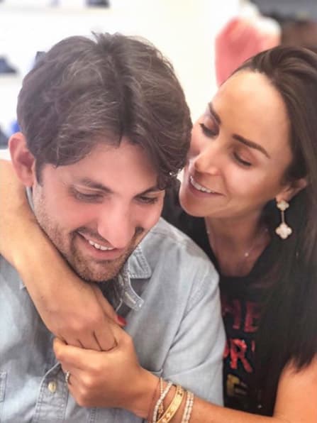 Siguen saliendo datos sobre los bienes de 
<b><a href="https://www.univision.com/temas/ines-gomez-mont">Inés Gómez Mont</a> y su esposo <a href="https://www.univision.com/temas/victor-manuel-alvarez-puga">Víctor Manuel Álvarez Puga</a></b>, quienes son investigados por los presuntos 
<b>delitos de peculado, lavado de dinero y evasión fiscal.</b>
<br>