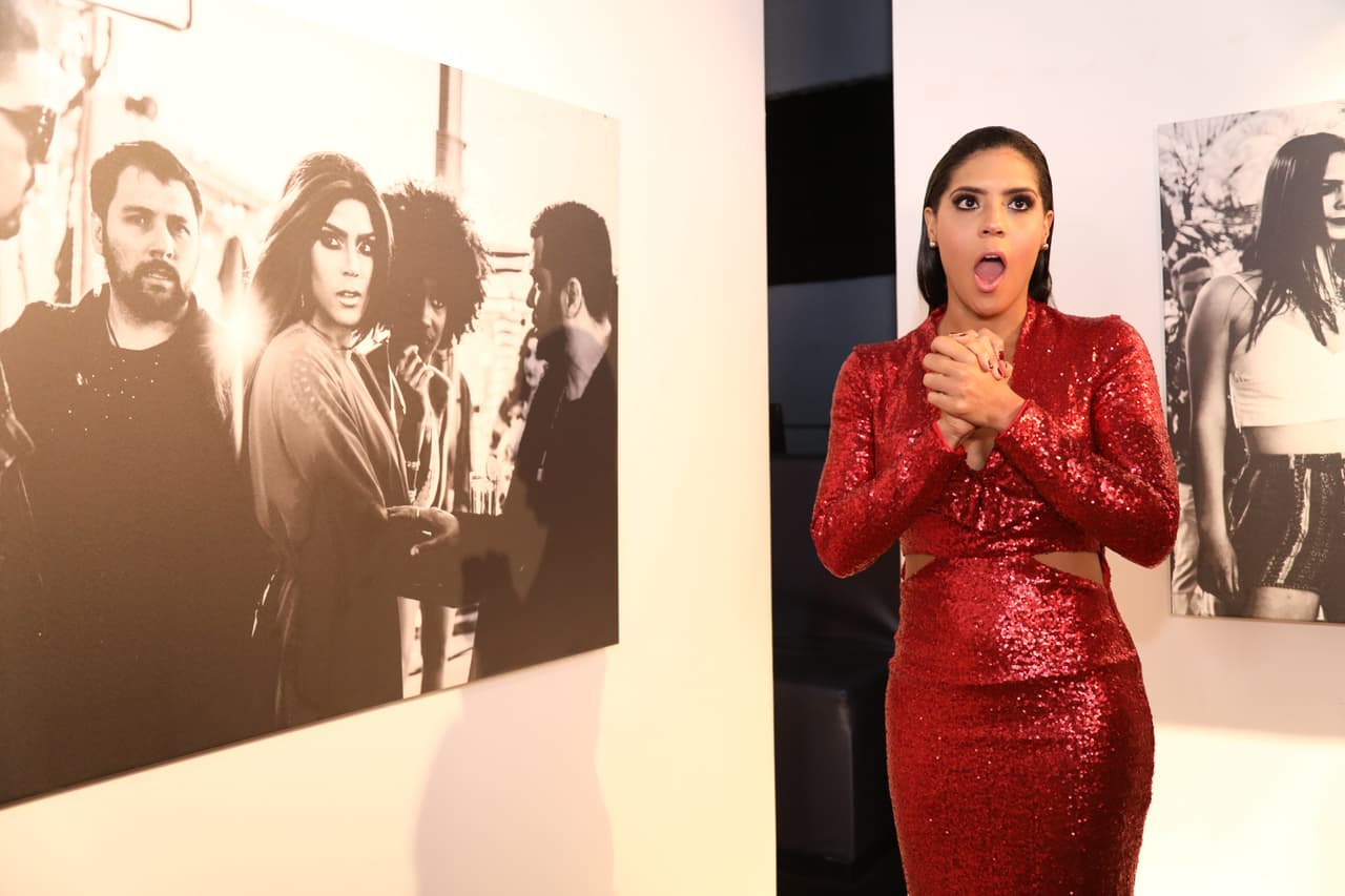 La conductora había retado a su compatriota Francisca Lachapel a que mostrara sus movimientos de cintura.