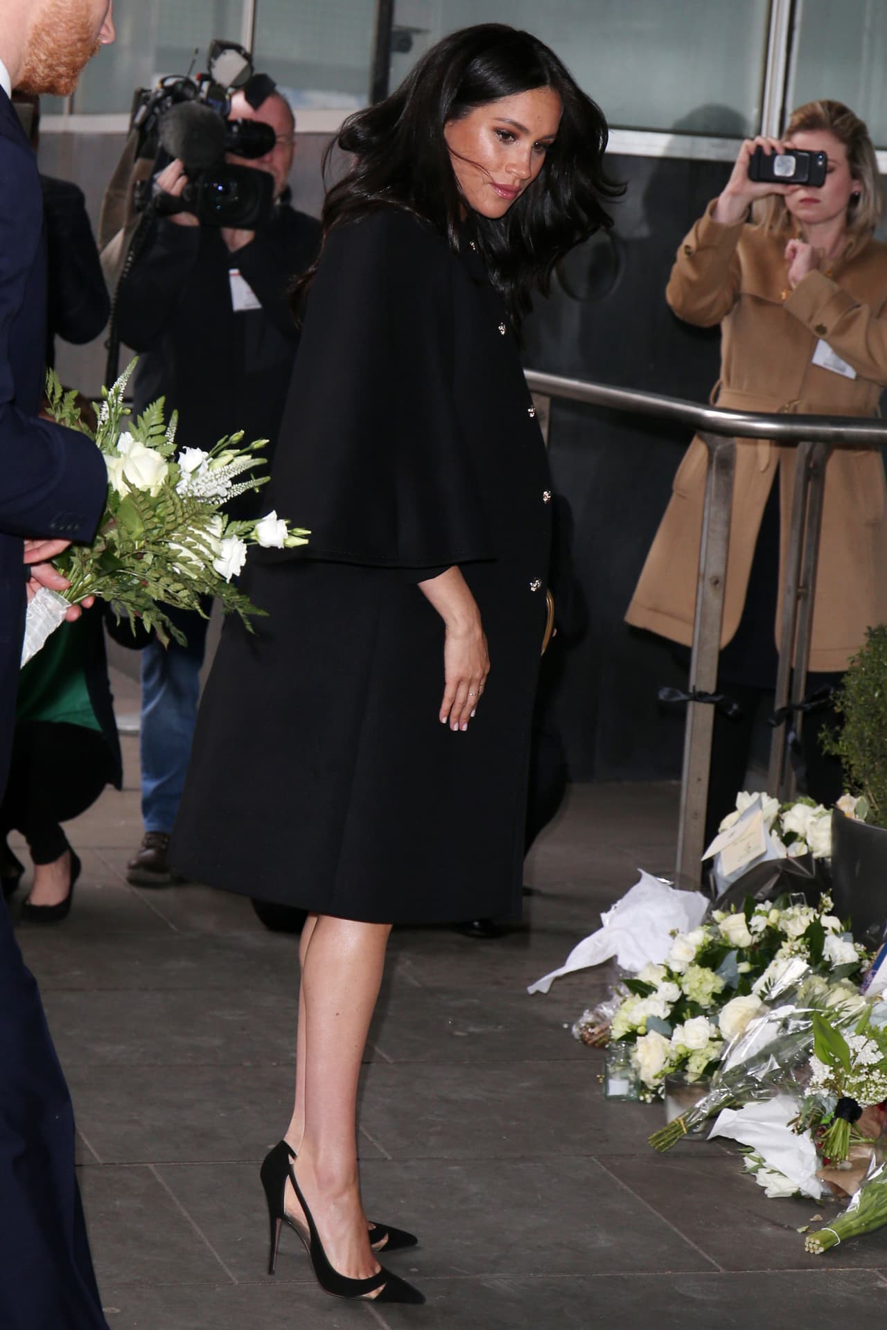 <b>Marzo 19, 2019. Visita a la casa de Nueva Zelanda en Londres, Reino Unido. </b>
<br>La última aparición oficial de Meghan Markle antes de dar a luz fue para dar condolencias tras los ataques terroristas en la Mezquita de Christchurch.