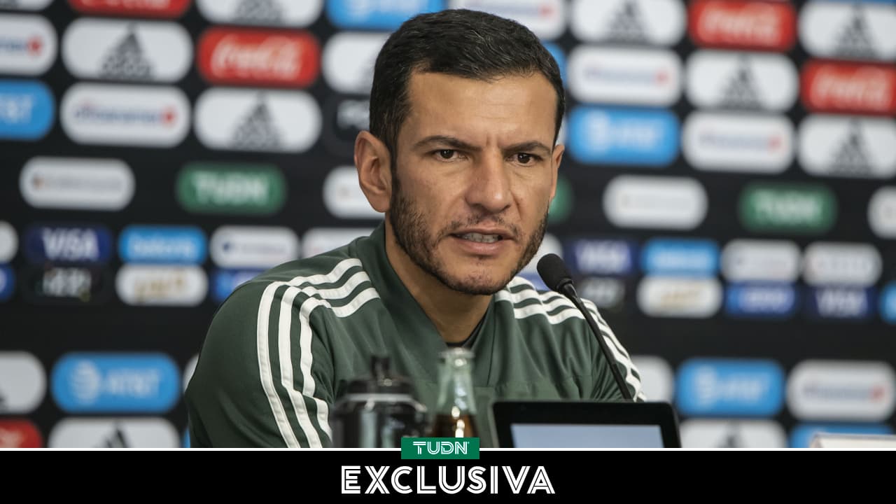 ¡Le contestan a Vuce! Lozano recordó que 'microciclos' estaban acordados