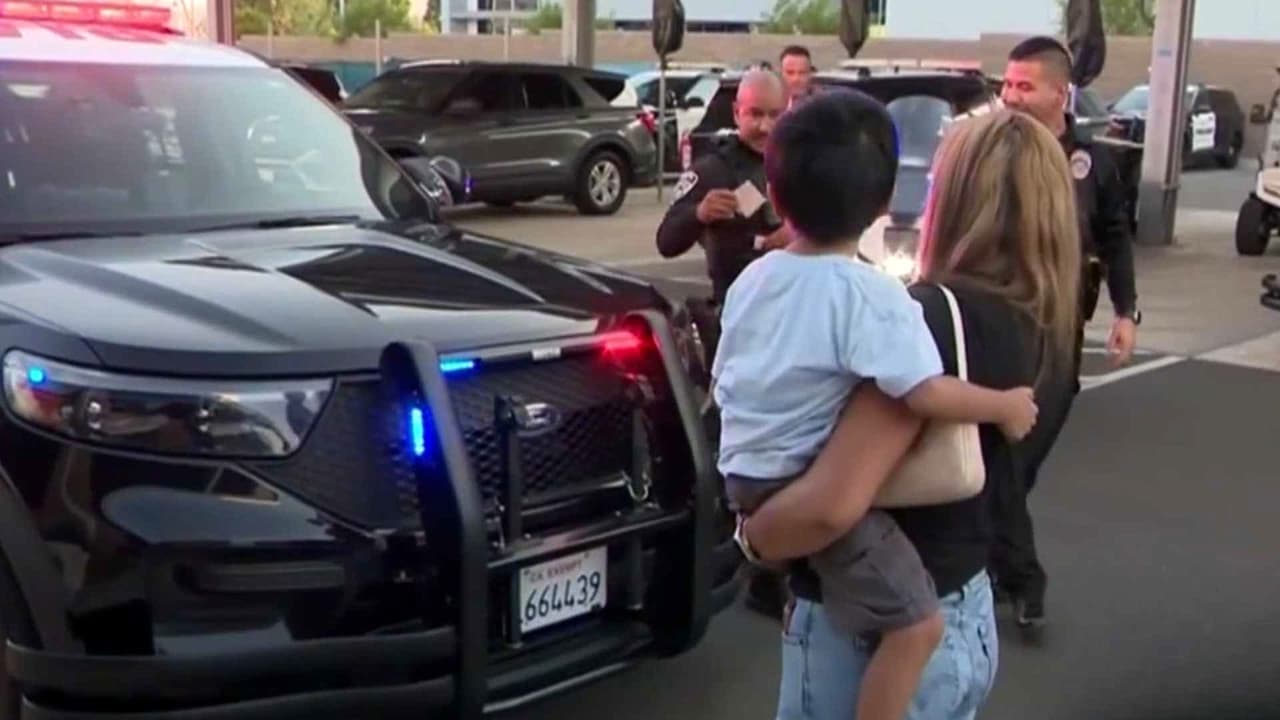 “Para mí estaba muerto”: madre agradece a policías que salvaron a su hijo con autismo en California