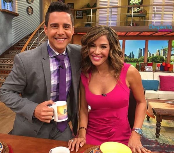 ¡Siempre alegres! En nuestra casita todos los días hay derroche de sonrisas.