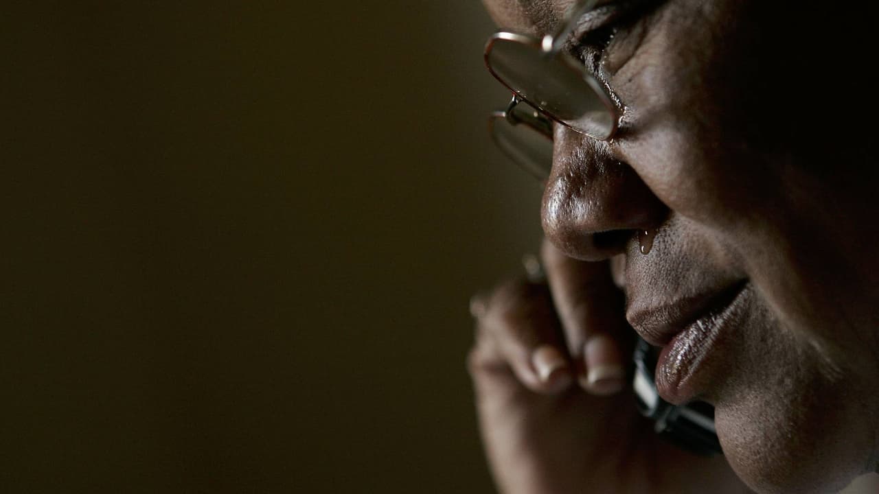 Cuando los hijos se independizan, los padres de familia pueden caer en el síndrome del nido vacío