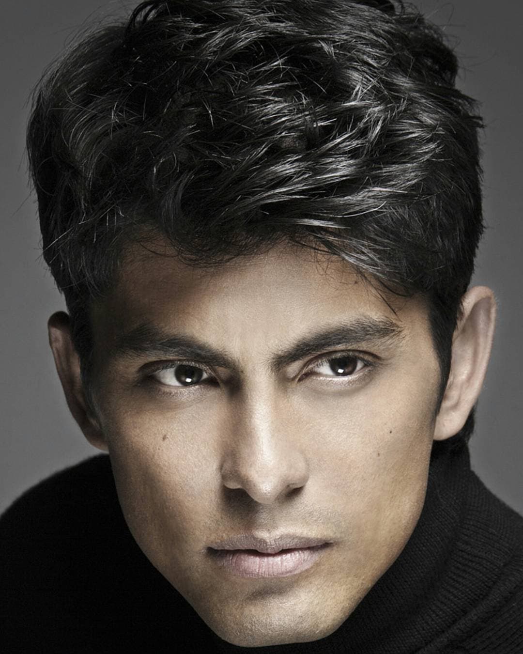 <b>Víctor García</b> se dio a conocer en el concurso de canto 'La Academia' y ha realizado 5 telenovelas en otras televisoras mexicanas.