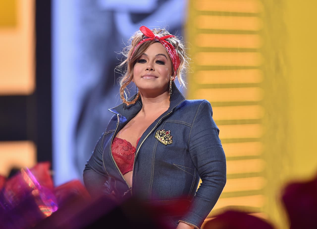 Más apegada a las enseñanzas de su madre, Jenni Rivera.
