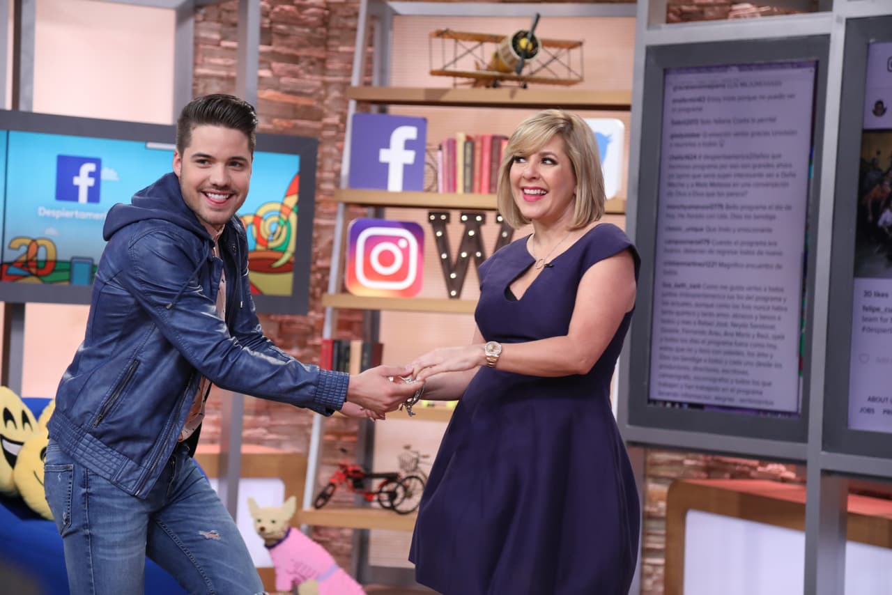 Anita se divirtió con las locuras de nuestro chico de las redes sociales.