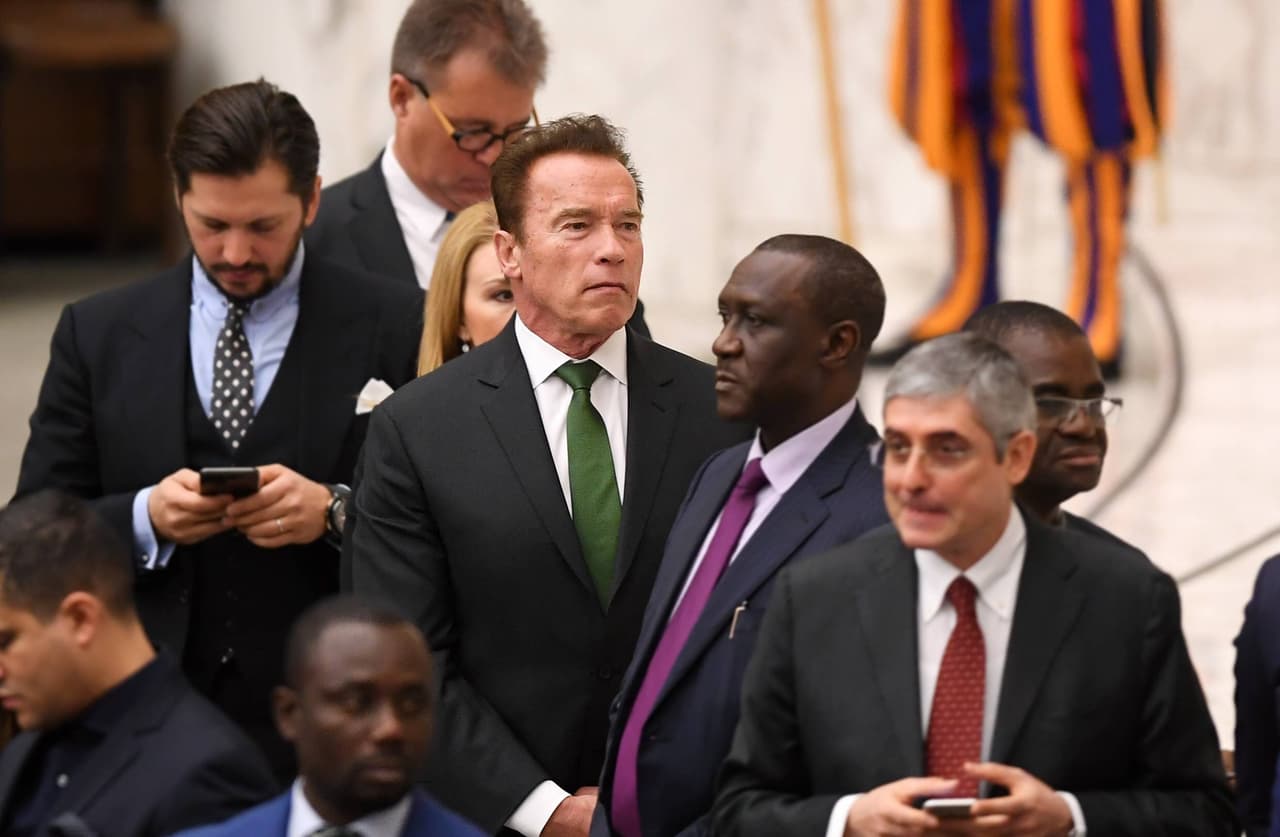 Arnold quería promover su iniciativa sobre el carbono y la gravedad del cambio climático.
