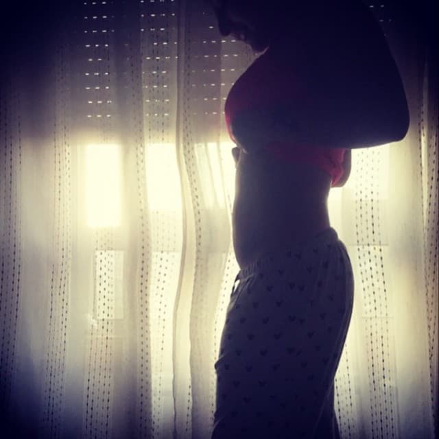 Y miles de personas vivieron engañados con estas fotos, en donde nunca se veía el rostro de la actriz.