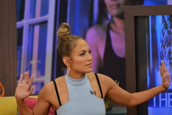 JLo explicó que la película la grabaron en 23 días, pues contaban con un presupuesto limitado.