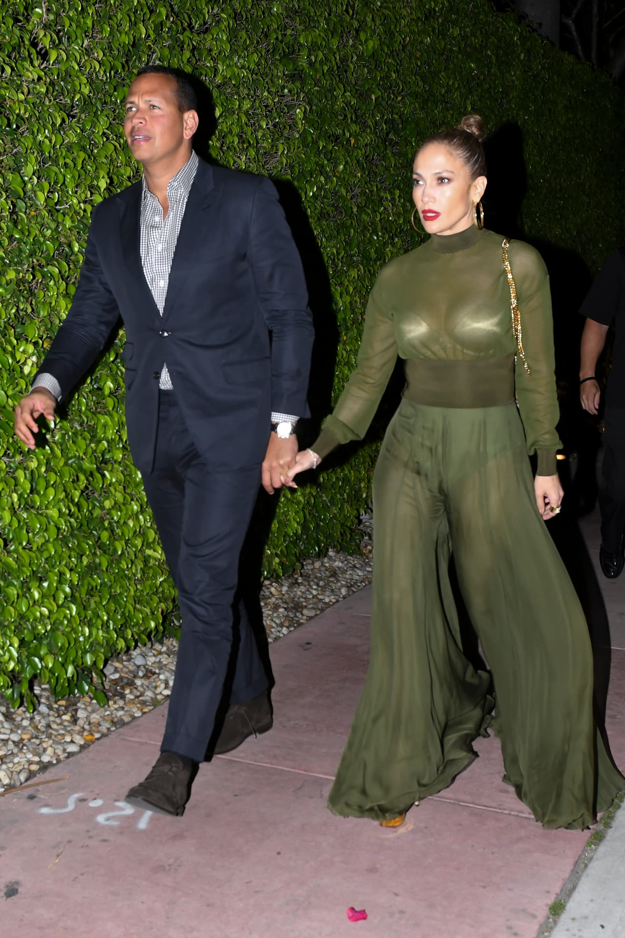 El expelotero también suele llenar sus redes sociales con mensajes de amor para JLo, en los que además siempre muestra la admiración y respeto que siente por su ahora prometida.