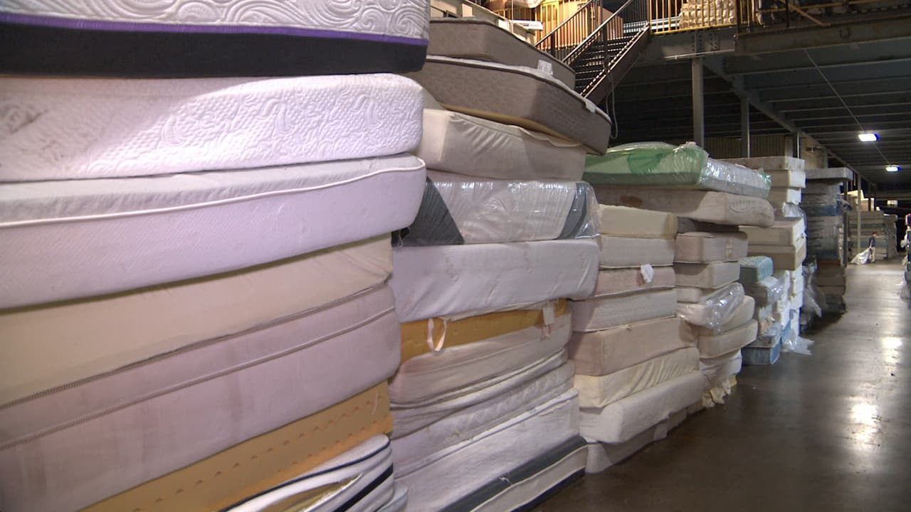 ¿Sabe de qué está hecho su colchón antes de comprarlo?