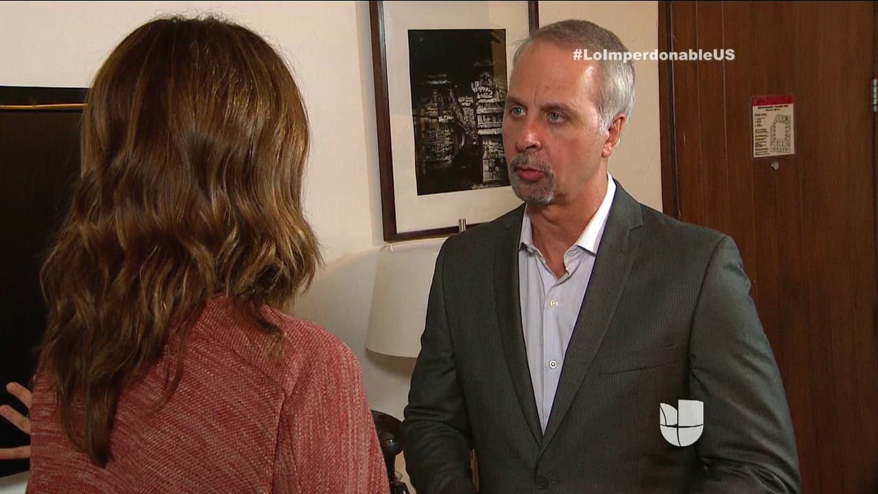 Sobre todo al investigador, tiene que protegerte ahora que no está Botel.