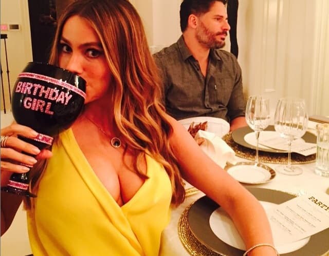 ¿Cómo creen que será el vestido de novia de la protagonista de 'Modern Family?