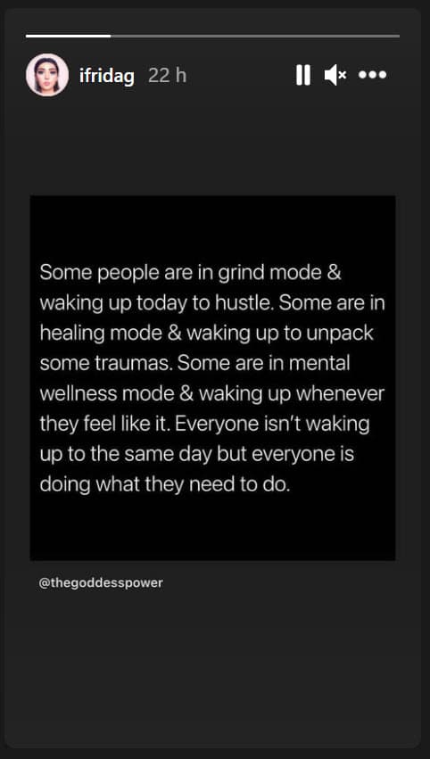 Se trata de esta reflexión que
<b><a href="https://www.univision.com/famosos/frida-sofia-hijo-demanda-madre-alejandra-guzman-fotos" target="_blank">habla sobre el "despertar" de las personas"</a></b>: "Algunas personas están en modo de rutina y hoy se despiertan para apresurarse. Algunos están en modo curativo y se están despertando para desempacar algunos traumas. Algunos están en modo de bienestar mental y se despiertan cuando les da la gana. No todos se despiertan el mismo día, pero todos lo hacen para serlo".
<br>