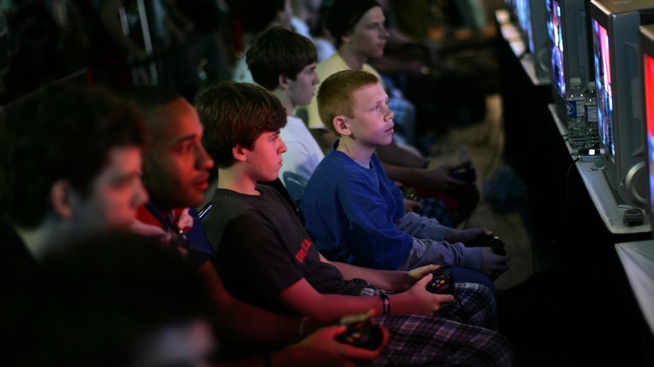 Recomendaciones de seguridad para proteger a tus hijos del 'lado oscuro' de los videojuegos