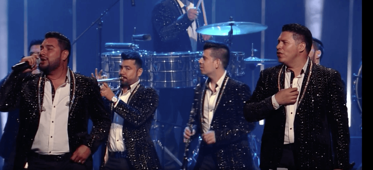 <b>Banda Sinaloense MS de Sergio Lizárraga</b>
<br>Nominaciones 3:
<br>Regional Mexicano - Canción Del Año: 'Tu Postura'
<br>Regional Mexicano - Grupo o Dúo Del Año
<br>Regional Mexicano - Canción Banda Del Año: 'Tu Postura'