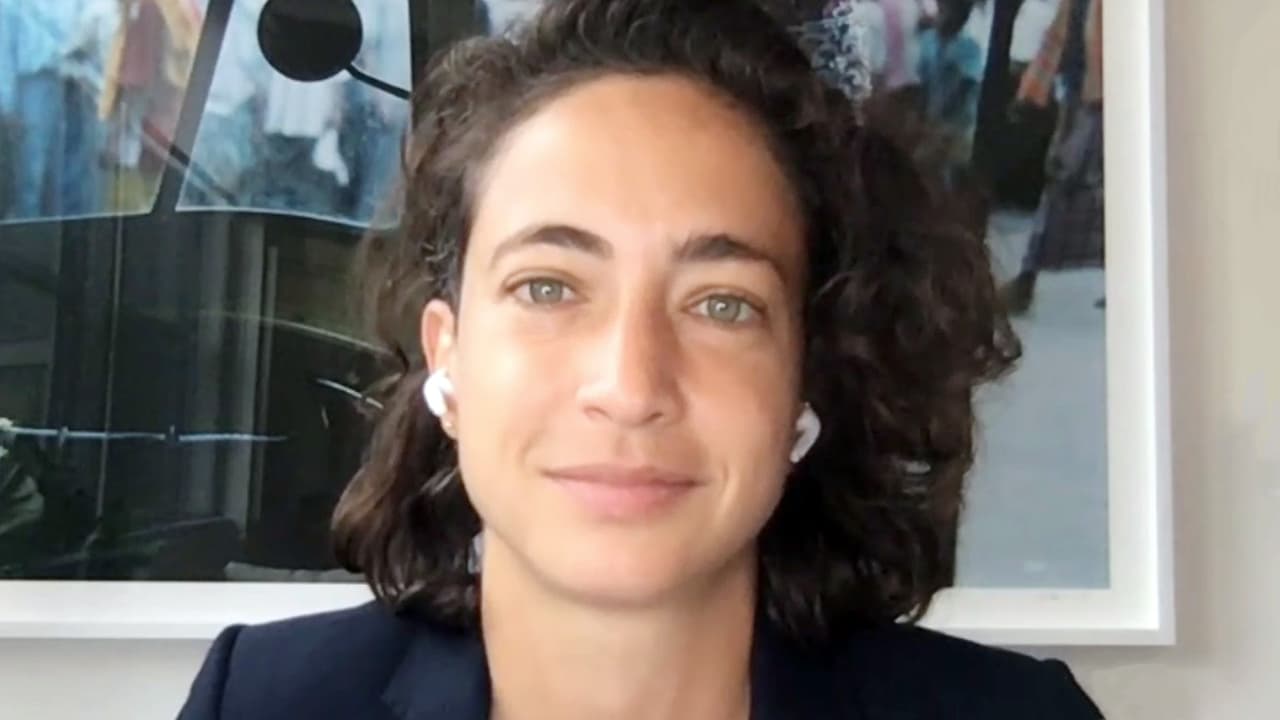 Paola Ramos, hija y orgullo de Jorge Ramos, tiene una fructífera carrera como activista. La chica nos habló de su libro 
<a href="https://www.univision.com/shows/despierta-america/que-significa-el-termino-latinx-paola-ramos-explica-de-donde-surgio-el-mensaje-que-quiere-dar-con-su-libro-video">Latinx</a>.