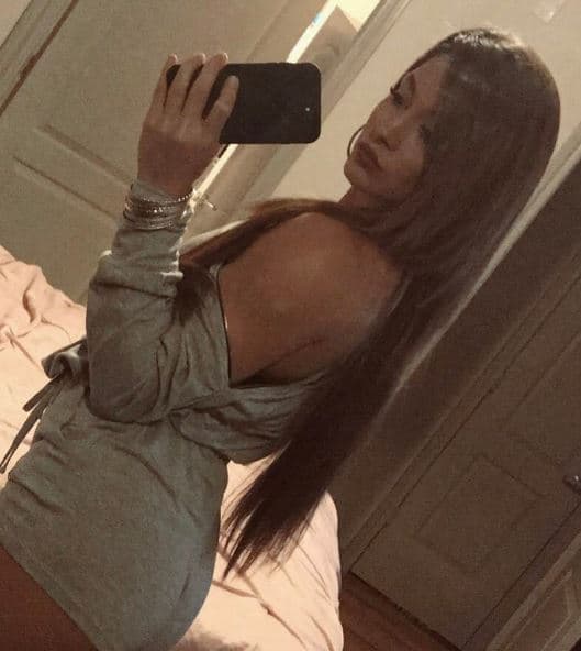 En esta foto, Janice nos hacer recordar a la Jennifer Lopez de los 90's, cuando recién iniciaba su carrera.