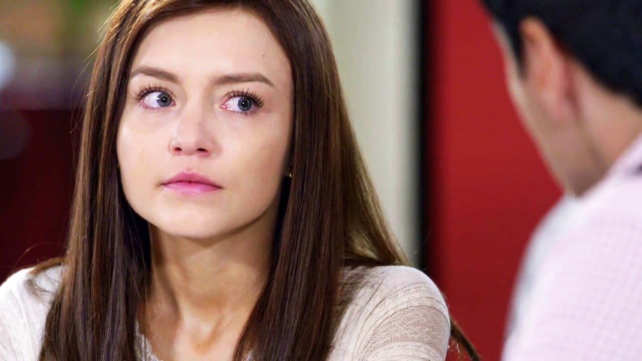 Pero sus inseguridades la atacan y no confía en su palabra.