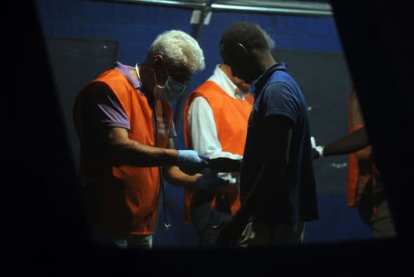 En los últimos ocho meses autoridades italianas han rescatado más de 73 mil inmigrantes indocumentados.