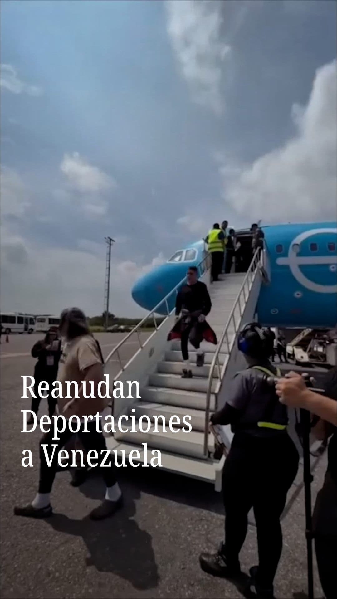 Reanudan deportaciones a Venezuela tras los terremotos
