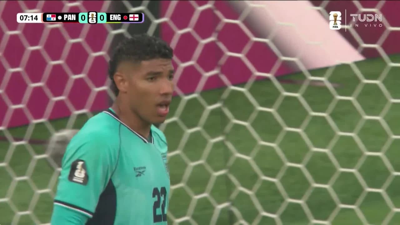 ¡Mosquera salva a Panamá! Atajadón tras un misil de Rashford