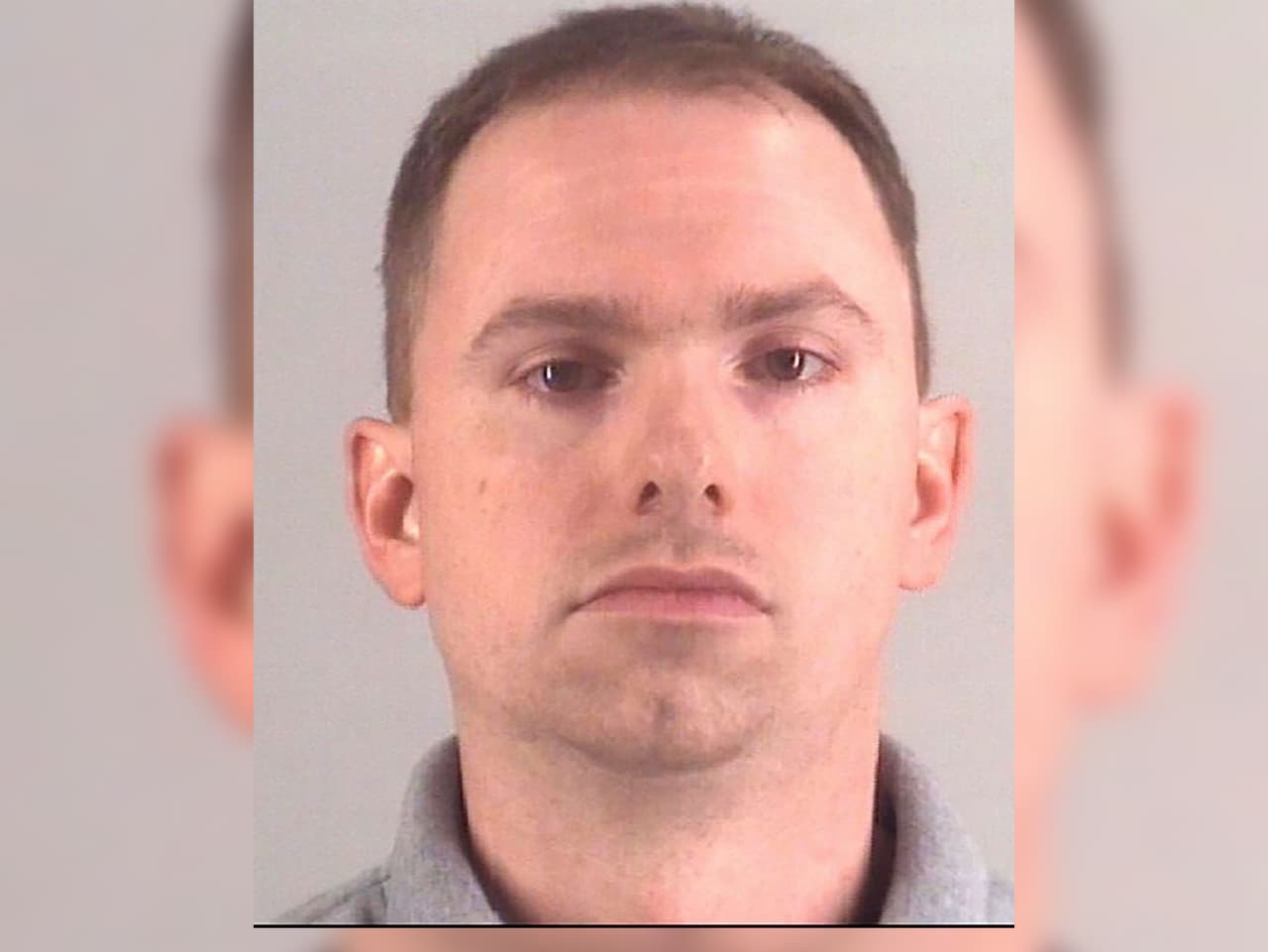 El policía que mató a una mujer que jugaba en su propia casa padece de pérdida de visión periférica 