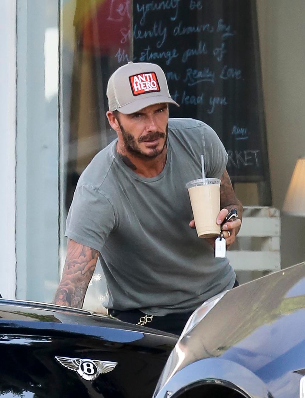 Tal vez llevaba prisa y no se percató de su falta, no llevaba el asiento de seguridad para niños.