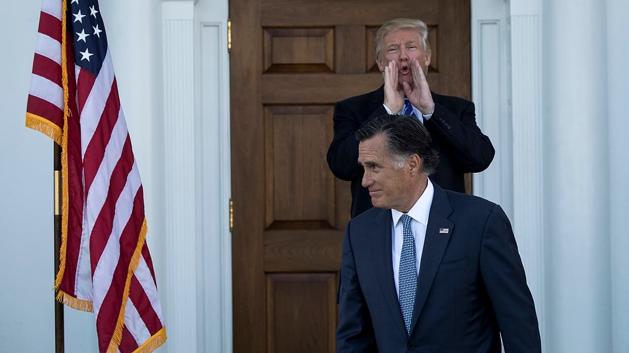 El senador Mitt Romney anunció que no votó por Donald Trump